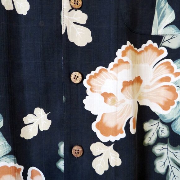 Island Republic 100% Silk Short Sleeve Button Down Hawaiian Black Floral Large - Picture 5 of 9